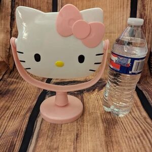 Hello Kitty mirror